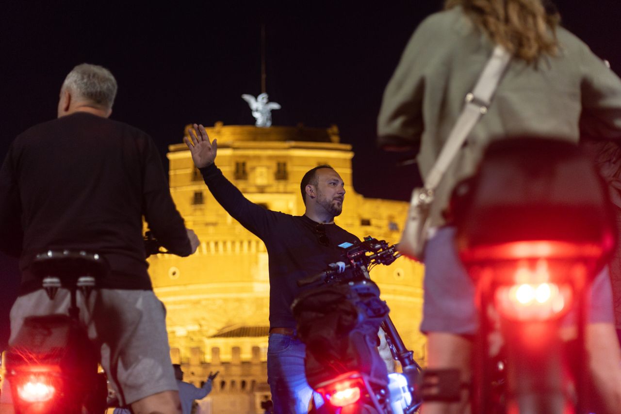 Rome by Night: evening tour with wine & food tasting — 2